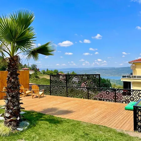 Ferienhaus Sakarya Kurtkoey Dibektas Da 2 1salon Oezel Havuz -goel Manzarali - 5 Kisilik Bungalov-bng-117-c
