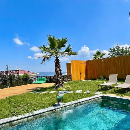 Ferienhaus Sakarya Kurtkoey Dibektas Da 2 1salon Oezel Havuz -goel Manzarali - 5 Kisilik Bungalov-bng-117-c